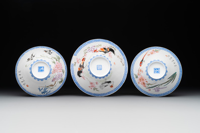 Five Chinese famille rose eggshell bowls and a cup, 20th C.