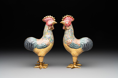 A pair of Chinese Canton enamel roosters, 20th C.