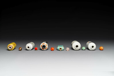 Six Chinese famille verte and rose snuff bottles, shou mark, 19/20th C.