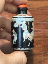 Six Chinese famille verte and rose snuff bottles, shou mark, 19/20th C.