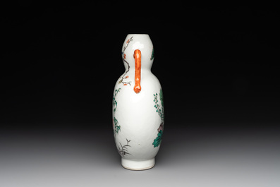 A Chinese famille verte 'lotus pond with ducks and peonies' moonflask vase, 'bianhu', Qianlong mark, 19th C.