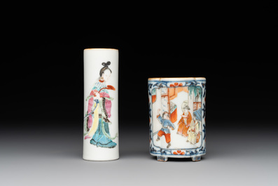 A pair of Chinese famille rose plaques, two brush pots, a saucer and a covered box, Qianlong mark, 18/19th C.