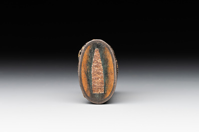 A fine Japanese copper- and gold-inlaid niellated iron pyrogen with hunting scenes, 日本國京都住駒井製 mark, Komai workshop, Kyoto, Meiji period