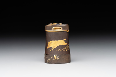 A fine Japanese copper- and gold-inlaid niellated iron pyrogen with hunting scenes, 日本國京都住駒井製 mark, Komai workshop, Kyoto, Meiji period