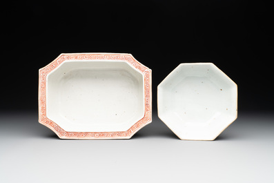 A Chinese famille rose sweetmeat set, a covered jar, a covered box and a jardini&egrave;re, 19th C.