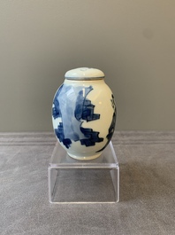 A Chinese blue and white tea caddy and cover with figural design, Kangxi