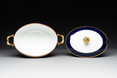 An impressive 94-piece gold-encrusted royal-blue-enamelled 'Palaiseau' service, Bernardaud, Limoges, 20th C.