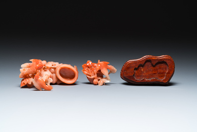A Chinese emerald green jadeite 'birds' group, a goldstone Buddha, a carnelian group and two censers, 19/20th C.