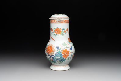 Five Chinese famille rose and verte wares, Kangxi/Qianlong