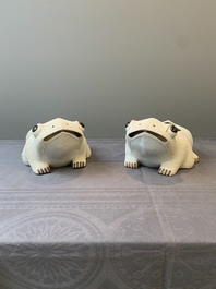 A pair of large Chinese white-glazed biscuit toad-form jardini&egrave;res, 18th C.