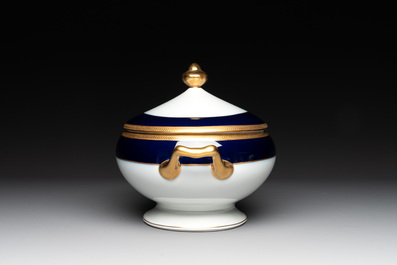 An impressive 94-piece gold-encrusted royal-blue-enamelled 'Palaiseau' service, Bernardaud, Limoges, 20th C.