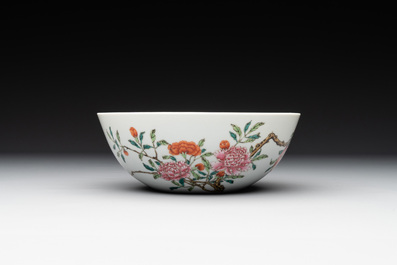 A Chinese famille rose 'peony and pomegranate' bowl, Daoguang mark, 19/20th C.