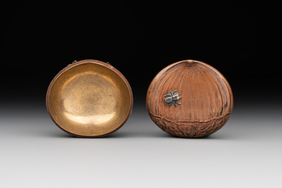 A Japanese chestnut-form hako or box and cover, signed Noriyuki 則之, Edo, 18th C.