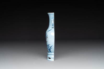 A Chinese copper-red-decorated lavender-blue ground wall pocket vase, 18/19th C.