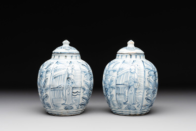 A pair of Chinese blue and white jarlets and covers with figural and floral design, Wanli