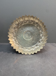 A Chinese silver bowl and cover on lotus-shaped stand, Li Hehe 李和合 and Zuyin 足銀 mark, 19th C.