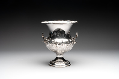 A sterling silver vase, Robert Hennel III, London, 1841