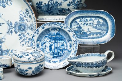 15 Chinese blue and white wares, 18th C. and later