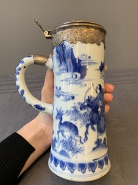 A Chinese blue and white silver-mounted tankard, Transitional period