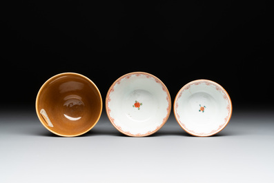 29 Chinese famille rose capucin-brown-ground tea wares, Yongzheng/Qianlong