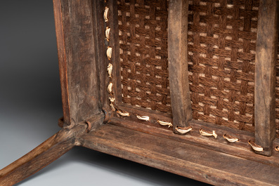 A rare and exceptional Chinese huanghuali sedan chair, Jianyu 肩輿, signed Zhang Dai 張岱, 17th C.