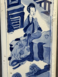 A Chinese blue and white square flask and cover with figural design, Kangxi