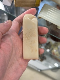 A Chinese soapstone 'Chang Chun Shu Wu Yu Zhi 長春書屋御製' seal with a box, 18th C.