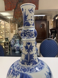 A rare intact Chinese blue and white 'Lian Sheng San Ji 連升三級' bottle vase, Transitional period