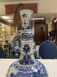 A rare intact Chinese blue and white 'Lian Sheng San Ji 連升三級' bottle vase, Transitional period