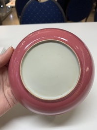 A Chinese famille rose 'ruby back' plate with figural design, 19th C.
