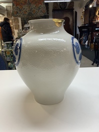 A Japanese blue and white 'Tokugawa crest' vase, Edo/Meiji, 19th C.
