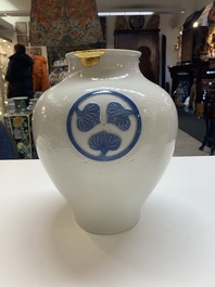 A Japanese blue and white 'Tokugawa crest' vase, Edo/Meiji, 19th C.