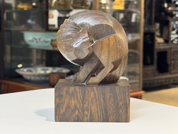 Zakopane School: wooden carving of a fox, marked on the base, Poland, late 19th/early 20th C.
