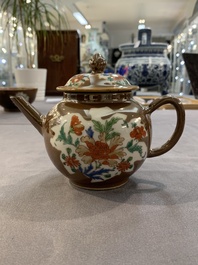 12 Chinese capucin-ground wares, Yongzheng/Qianlong