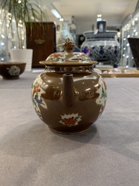 12 Chinese capucin-ground wares, Yongzheng/Qianlong