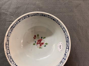 A Chinese famille rose 'rooster' plate and a bowl, Yongzheng