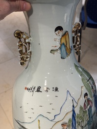 Two Chinese famille rose vases, one vase signed Yu Zhao 余钊, 19/20th C.
