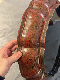 A Chinese red lacquer box and cover with floral design, 19/20th C.