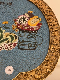 A large Chinese cloisonn&eacute; ruyi-shaped plaque with antiquities, 19/20th C.