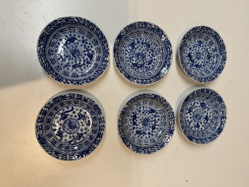 An extensive collection of 71 pieces of Chinese porcelain, Yongzheng and later