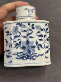 Ten Chinese Imari-style, blue and white tea caddies, Kangxi/Yongzheng
