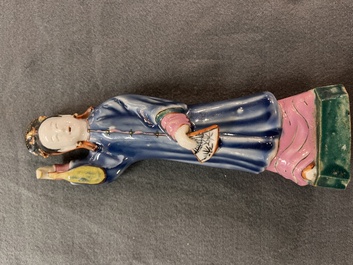 Six Chinese famille rose figures of merry ladies, Qianlong/Jiaqing
