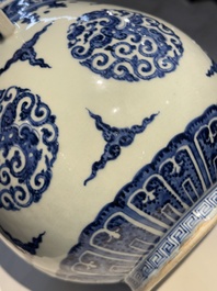 A Chinese blue and white 'hu' vase with phoenixes, Qianlong