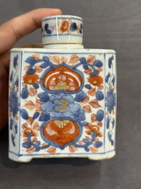 Ten Chinese Imari-style, blue and white tea caddies, Kangxi/Yongzheng