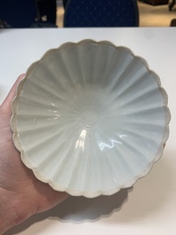 Eight Chinese monochrome wares, Song/Ming