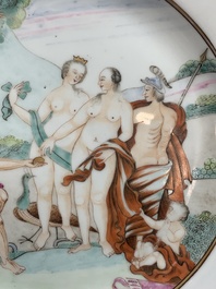 A pair of Chinese export famille rose 'The judgement of Paris' plates, Qianlong