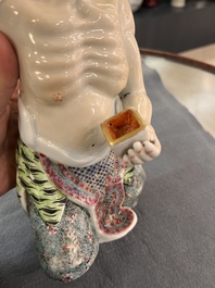A Chinese famille rose sculpture of Kuixing, 19/20th C.