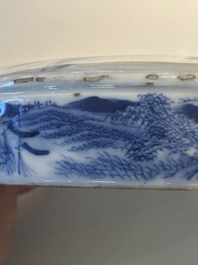 A rare Chinese blue and white cylindrical box and cover for the Chinese or Thai market, Jin Tang Fa Ji 錦堂發記 mark, Daoguang