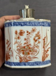 Ten Chinese Imari-style, blue and white tea caddies, Kangxi/Yongzheng