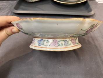 15 Chinese famille rose and verte wares, 19/20th C.